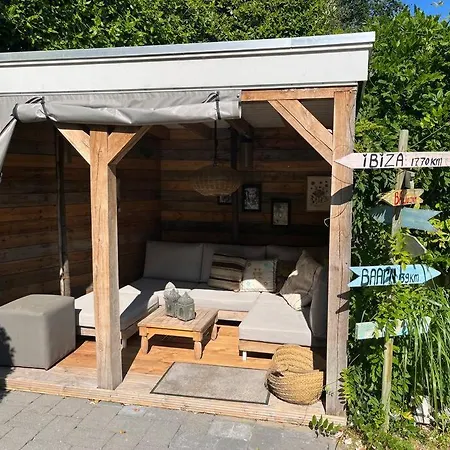 Holiday home Luxe In De Mooie Natuur!